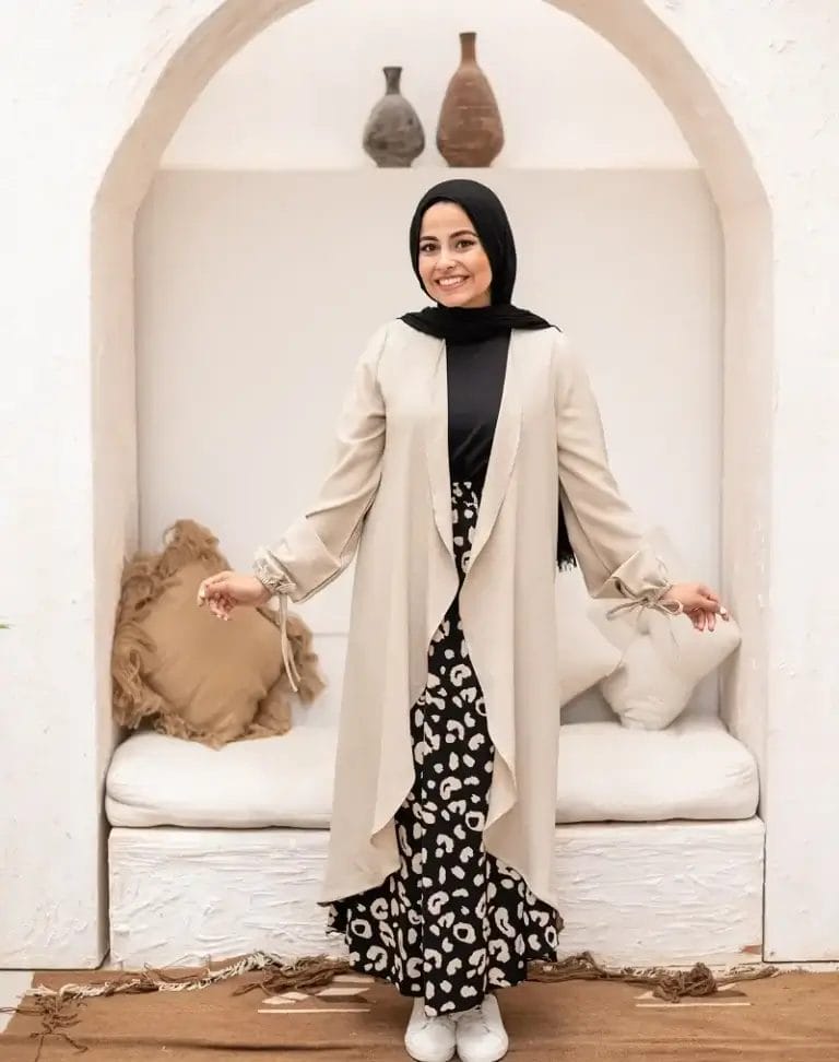 Linen flowy Cardigan Beij1