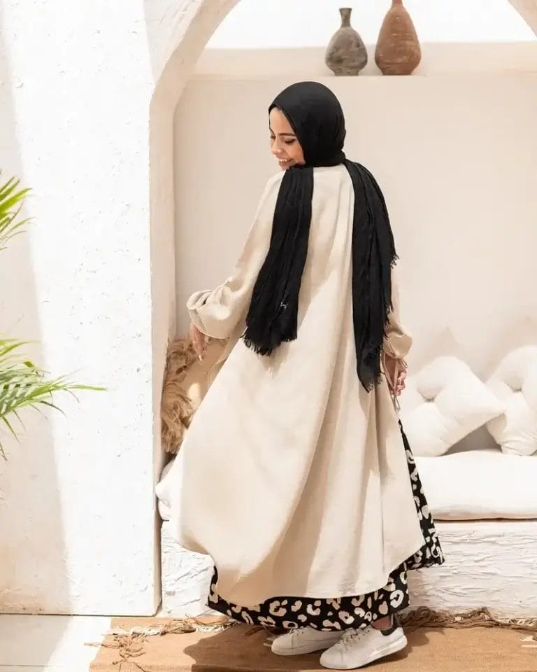 Linen flowy Cardigan Beij2