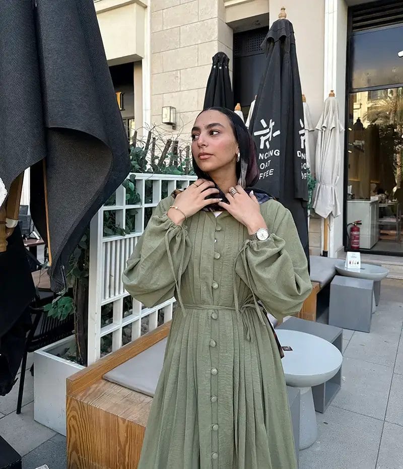 Timeless Buttoned Linen Dress - Image 9