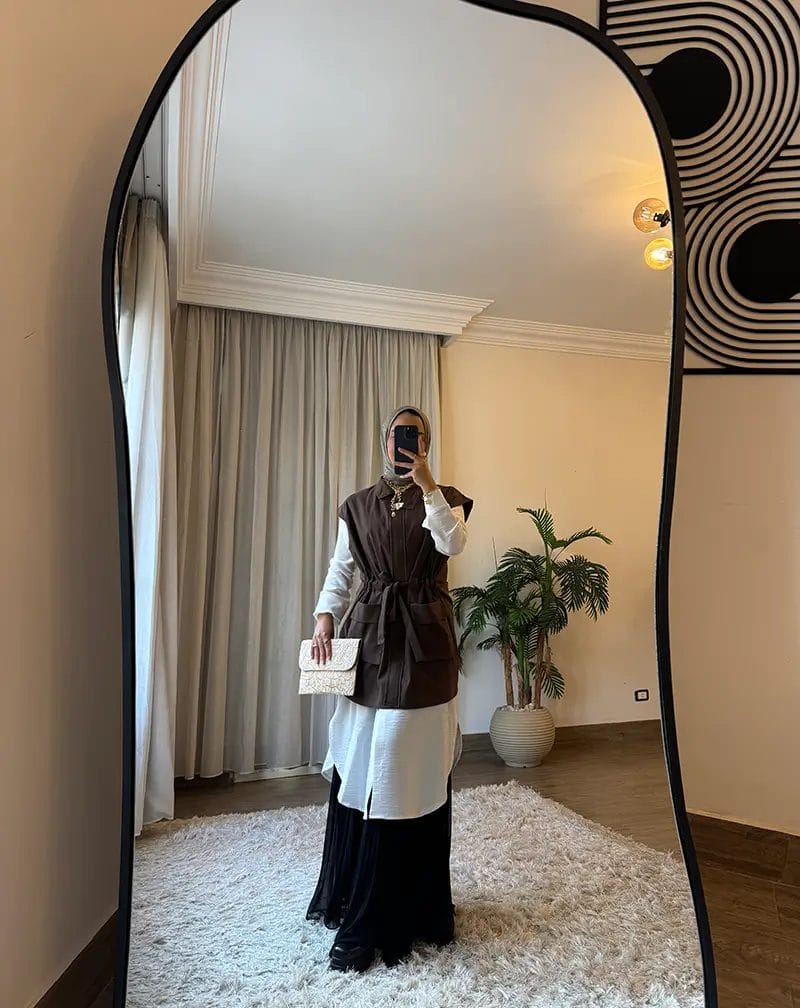 Sleeveless Gabardine Vest - Image 9