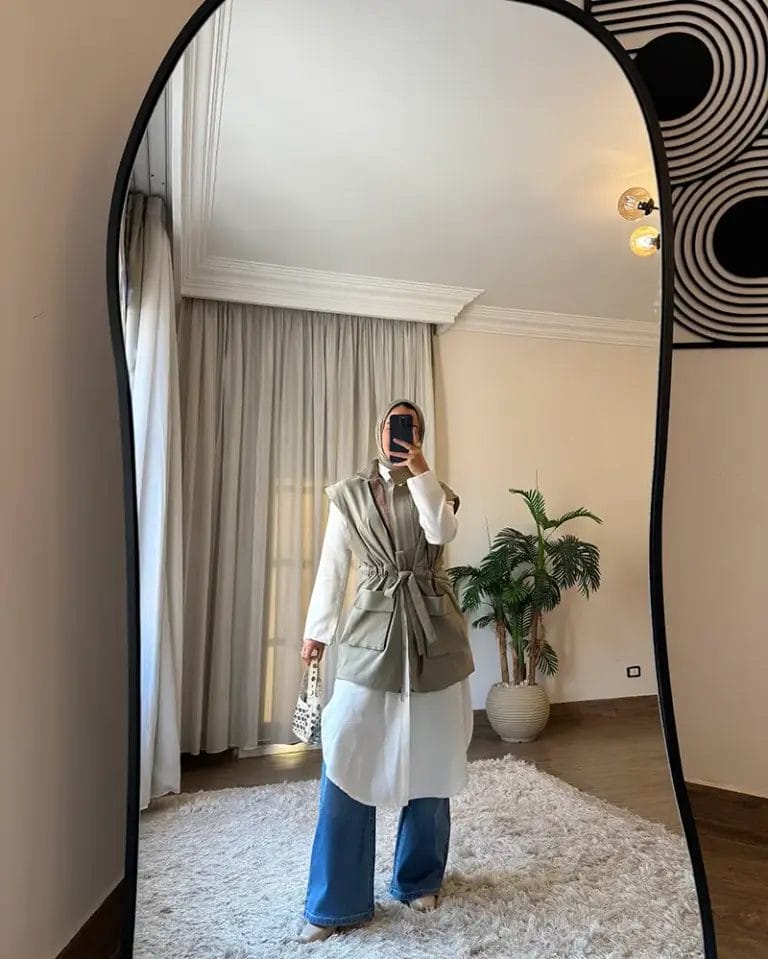 Sleeveless Gabardine Vest