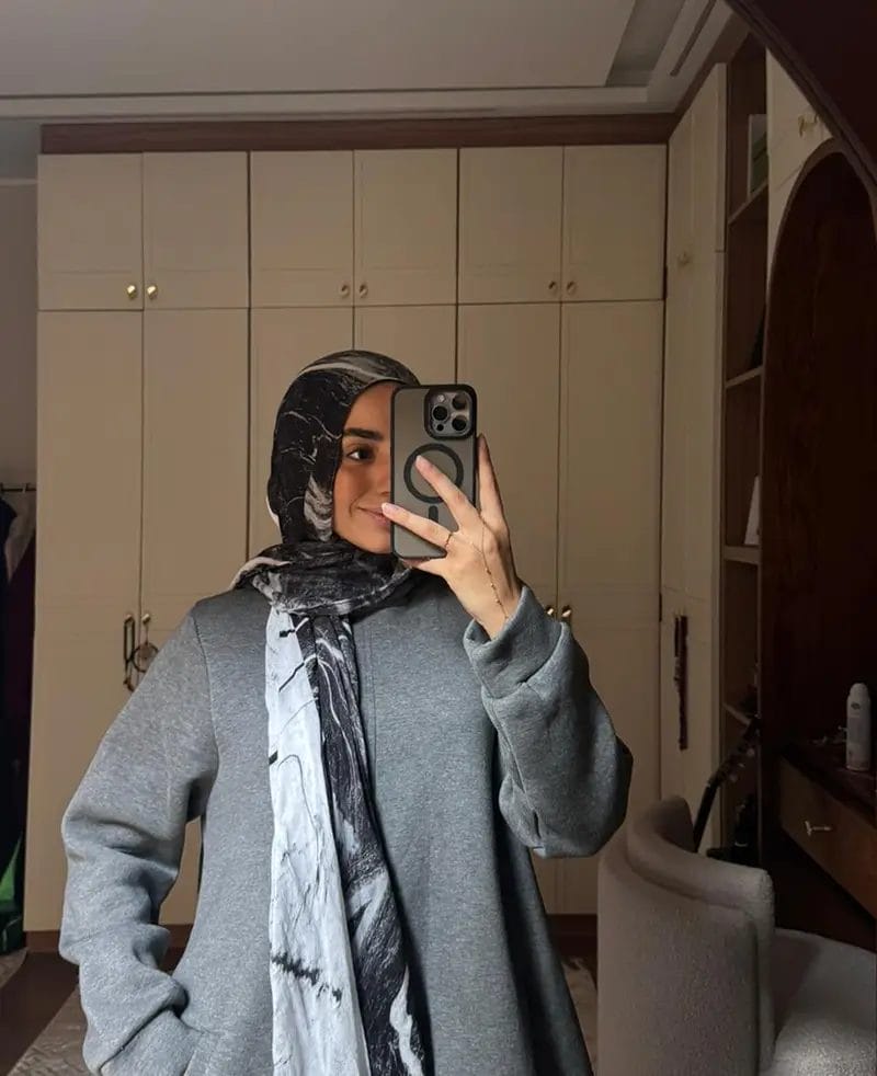 Hoodie dress - Image 11