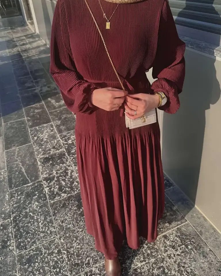 Fairytale dress - In burnt burgundy